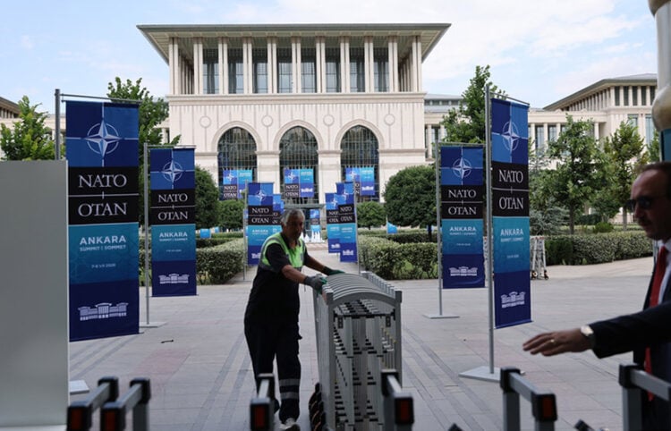 Πυρετώδεις οι προετοιμασίες στην Άγκυρα για τη Σύνοδο Κορυφής (φωτ.: EPA / Georgi Licovski)