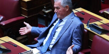 Ο βουλευτής Δράμας της ΝΔ Δημήτρης Κυριαζίδης στα κοινοβουλευτικά έδρανα, Τρίτη 28 Ιουλίου 2026 (φωτ.: EUROKINISSI / Γιάννης Παναγόπουλος)