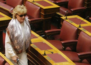Η Μάρω Κοντού στη Βουλή.  Υπήρξε βουλευτής στην Α' Αθηνών, με το κόμμα της Νέας Δημοκρατίας (φωτ.: EUROKINISSI)