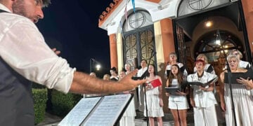 Στιγμιότυπο από την έναρξη των Μικρασιατικών 2026, Τετάρτη 8 Ιουλίου 2026 (φωτ.:  Facebook / Eleni Mpelia Katrilioti)