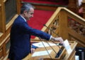 Ο Κυριάκος Μητσοτάκης στη Βουλή για να απαντήσει σε επίκαιρη ερώτηση για το κόστος ζωής, στο πλαίσιο της Ώρας του Πρωθυπουργού.  Παρασκευή 10 Ιουλίου 2026 (φωτ.: EUROKINISSI / Γιάννης Παναγόπουλος)