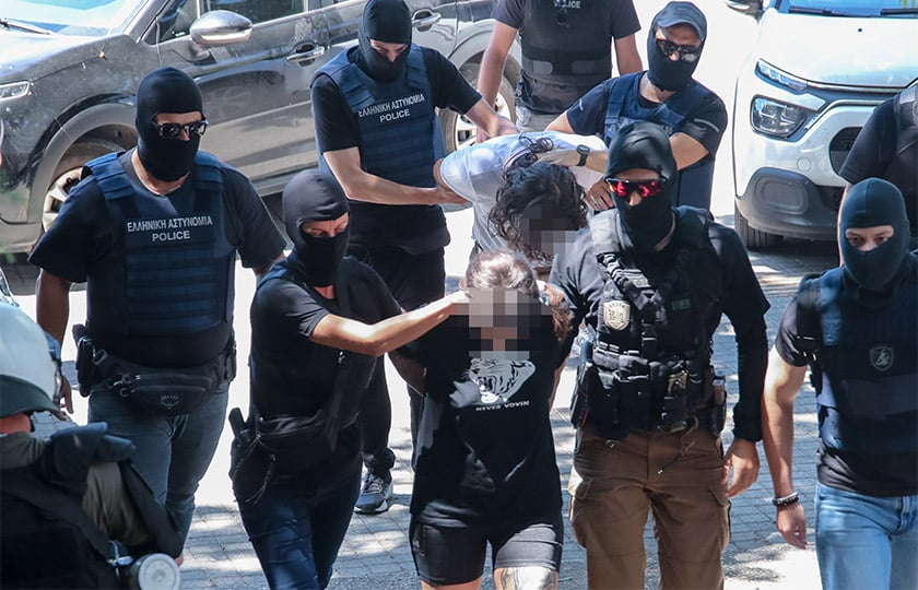 Στα δικαστήρια οι κατηγορούμενοι για τις εμπρηστικές επιθέσεις και τη δολοφονία της Βάγιας Νέστορα στη Θεσσαλονίκη. Σάββατο 11 Ιουλίου 2026 (φωτ.: EUROKINISSI)