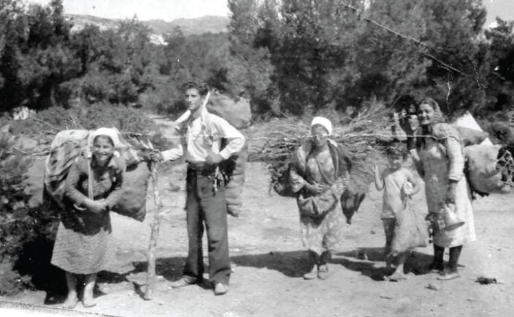 (Πηγή: Αρχείο Ευγενίας Ζερκελίδου/Επιτροπη Ποντιακών Μελετών)