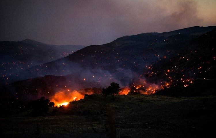 Από την πυρκαγιά στην περιοχή Κρύα Βρύση στο Ρέθυμνο (φωτ.: EUROKINISSI)