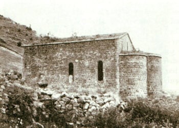 Ο ναός του Προφήτη Ηλία στη Σάντα, όπως τον κατέγραψε ο Άντονι Μπράιερ (πηγή: «Αρχείον Πόντου», Επιτροπής Ποντιακών Μελετών)