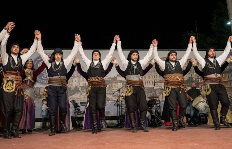 (Φωτ.: facebook / Σύλλογος Ποντίων Φυλής «Τραπεζούντα»)