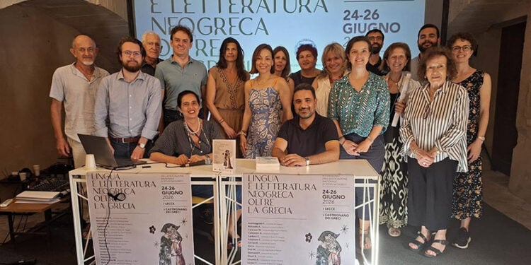 Στιγμιότυπο από το 10ο Συνέδριο «Νεοελληνική Γλώσσα και Λογοτεχνία πέρα από τα ελληνικά σύνορα» (φωτ.: Facebook / Ambasciata di Grecia a Roma - Πρεσβεία της Ελλάδος στη Ρώμη)