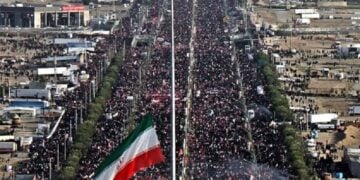 (Φωτ.: ΑΠΕ-ΜΠΕ/ EPA/HANDOUT HANDOUT RESTRICTIONS: ISRAEL OUT - NO ACCESS ISRAEL MEDIA/PERSIAN LANGUAGE TV STATIONS OUTSIDE IRAN/STRICTLY NO ACCESS BBC PERSIAN/VOA PERSIAN/MANOTO TV/IRAN INTERNATIONAL TVHANDOUT EDITORIAL USE ONLY/NO SALES)