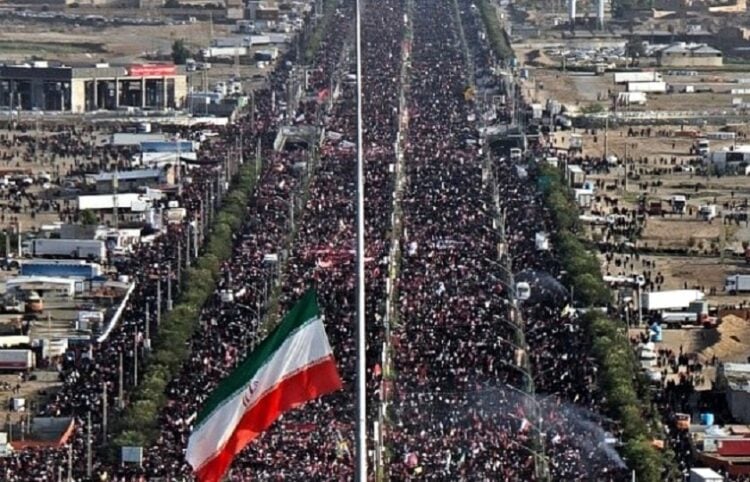 (Φωτ.: ΑΠΕ-ΜΠΕ/ EPA/HANDOUT HANDOUT RESTRICTIONS: ISRAEL OUT - NO ACCESS ISRAEL MEDIA/PERSIAN LANGUAGE TV STATIONS OUTSIDE IRAN/STRICTLY NO ACCESS BBC PERSIAN/VOA PERSIAN/MANOTO TV/IRAN INTERNATIONAL TVHANDOUT EDITORIAL USE ONLY/NO SALES)