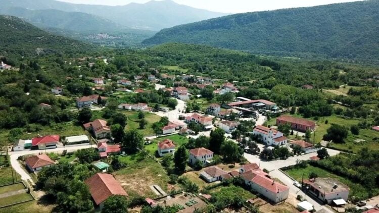 Ο Δαφνώνας Ξάνθης από ψηλά (φωτ.: google.com/maps/contrib/konstantinos karakasidis)