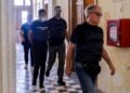 Εικόνα από την προσαγωγή του 41χρονου στην ανακρίτρια (φωτ.: Eurokinissi)