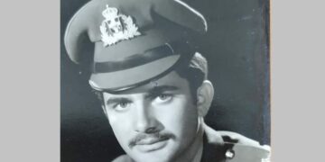 Ο Γιώργος Συμεωνίδης ένστολος πριν ξεσπάσουν τα γεγονότα. Είναι η μοναδική φωτογραφία που έχει από εκείνα τα χρόνια (πηγή: rodiaki.gr)