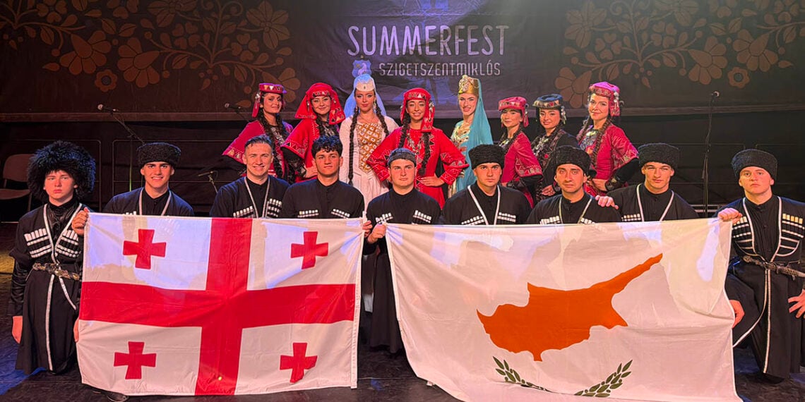 (Φωτ.: facebook / National DANCE Ensemble Romiosini)