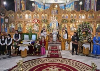 Στιγμιότυπο από την αρχιερατική Θεία Λειτουργία και το κτητορικό μνημόσυνο που τελέστηκε από τον μητροπολίτη Βεροίας, Ναούσης και Καμπανίας  Παντελεήμονα, στο Πανελλήνιο Ιερό Προσκύνημα Παναγίας Σουμελά (φωτ.: imverias.gr)