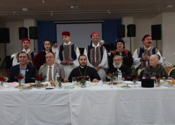 Εικόνα από το γεύμα στο περσινό πανηγύρι της Παναγίας Καμαριανής, στο Red Hill της Αυστραλίας (φωτ.: facebook.com/
Panagia Kamariani Greek Orthodox Parish Red Hill)