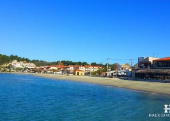 Άποψη της Σίβηρης στη Χαλκιδική (φωτ.: halkidikitravel.com)