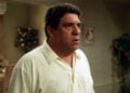 Ο Βίνσεντ Παστόρε ως «Big Pussy» (πηγή: HBO / commons.wikimedia.org)