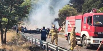Το ένα από τα δύο Bell που κατέπεσε 
στην περιοχή της Ψάθας. Κυριακή 2 Αυγούστου 2026 (πηγή: ΑΠΕ-ΜΠΕ)