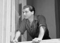Ο Θεόδωρος Δημήτριεφ σε σκηνή από την ταινία «Ερωτικές ιστορίες» (πηγή: imdb.com)