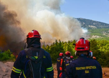 Για 3η ημέρα συνεχίζεται η μάχη με την μεγάλη πυρκαγιά που ξεκίνησε από την Βοιωτία και επεκτάθηκε και στον νομό Αττικής. Κυριακή 2 Αυγούστου 2026 (φωτ.: EUROKINISSI / Τατιάνα Μπόλαρη)
