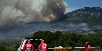 Για 4η ημέρα συνεχίζεται η μάχη με την μεγάλη πυρκαγιά που ξεκίνησε από τη Βοιωτία και επεκτάθηκε και στην Αττική. Δευτέρα 3 Αυγούστου 2026  (φωτ.: EUROKINISSI / Μιχάλης Καραγιάννης)