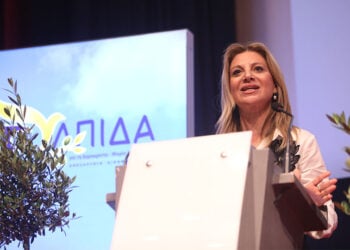 Παρουσίαση του νέου πολιτικού φορέα από τη Μαρία Καρυστιανού, σε εκδήλωση στο «Ολύμπιον» στη Θεσσαλονίκη. Πέμπτη 21 Μαΐου 2026   (φωτ.: ΜΟΤΙΟΝΤΕΑΜ / Βασίλης Βερβερίδης)
