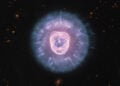 Το NGC 2392, το «Νεφέλωμα του Λιονταριού», μέσα από το υπέρυθρο βλέμμα του James Webb (φωτ.: NASA, ESA, CSA, STScI / Alyssa Pagan)