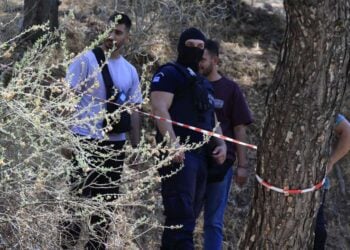Εικόνα από την περιοχή του Λυκαβηττού όπου εντοπίστηκε η σορός (φωτ.: Γιώργος Κονταρίνης/ EUROKINISSI)