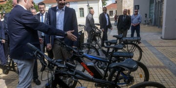 Ο Κυριάκος Μητσοτάκης σε εκδήλωση στην Τεχνόπολη στο Γκάζι,
για την προώθηση της ηλεκτροκίνησης στην Ελλάδα. Παρασκευή 5 Ιουνίου 2020 (φωτ.: EUROKINISSI / Τατιάνα Μπόλαρη)