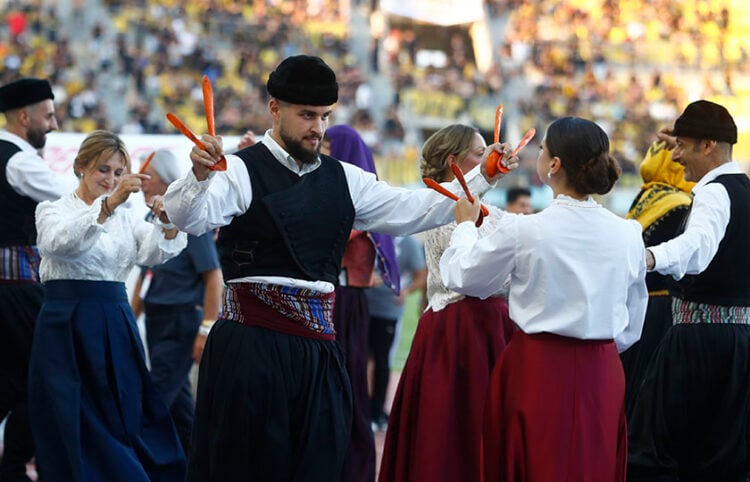 Στο Παγκρήτιο, πριν από την έναρξη του αγώνα της ΑΕΚ με τον ΟΦΗ, για τον τελικό του Super Cup. Τετάρτη 12 Αυγούστου 2026 (φωτ.: EUROKINISSI / Στέλιος Στεφάνου)