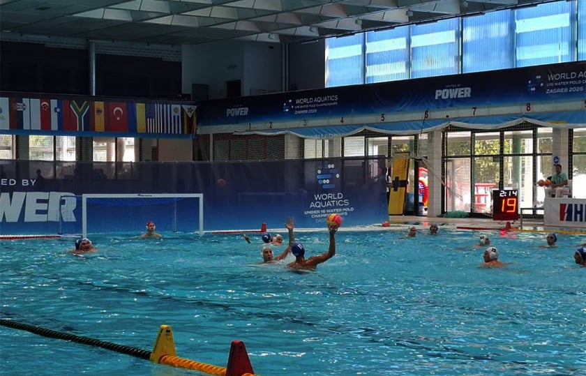 Στιγμιότυπο από τη νίκη της Εθνικής Παίδων Κ16 επί της Ουγγαρίας με 12-8, στο Παγκόσμιο Πρωτάθλημα υδατοσφαίρισης του Ζάγκρεμπ (φωτ.: ΚΟΕ)