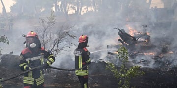 Για 5η ημέρα συνεχίζεται η μάχη με τη μεγάλη πυρκαγιά που ξεκίνησε από τη Βοιωτία και επεκτάθηκε στην Αττική. Τρίτη 4 Αυγούστου 2026  (φωτ.: EUROKINISSI / Μιχάλης Καραγιάννης)