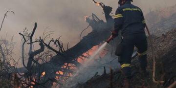 Από τη μεγάλη πυρκαγιά στη Σίβηρη, στις 13 Αυγούστου (φωτ.: ΜΟΤΙΟΝΤΕΑΜ / Βασίλης Βερβερίδης)