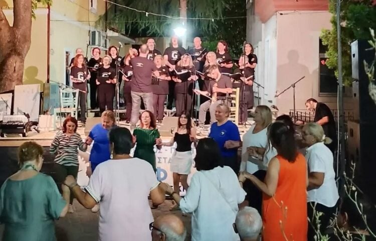 (Φωτ.: Σύλλογος Ποντίων Χορευτών Ξάνθης «Τραντέλλενες»/Facebook)