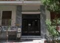 Στο διαμέρισμα αυτής της πολυκατοικίας στην Κυψέλη αποκαλύφθηκε αυτή η φριχτή ιστορία (φωτ.: ΓΙΑΝΝΗΣ ΠΑΝΑΓΟΠΟΥΛΟΣ / EUROKINISSI)