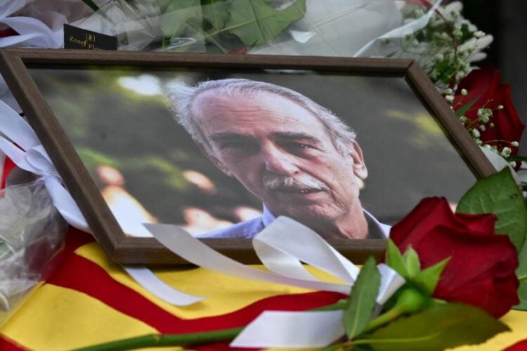 Εικόνα από την πολιτική κηδεία του βουλευτή του ΚΚΕ Σπύρου Χαλβατζή, στο πάρκο Ελευθερίας (πρώην ΕΑΤ-ΕΣΑ) (φωτ.: Τατιάνα Μπόλαρη/EUROKINISSI)