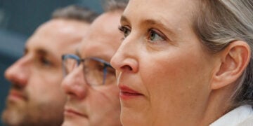 Τα στελέχη της AfD σε συνέντευξη Τύπου (φωτ.: EPA / Clemens Bilan)