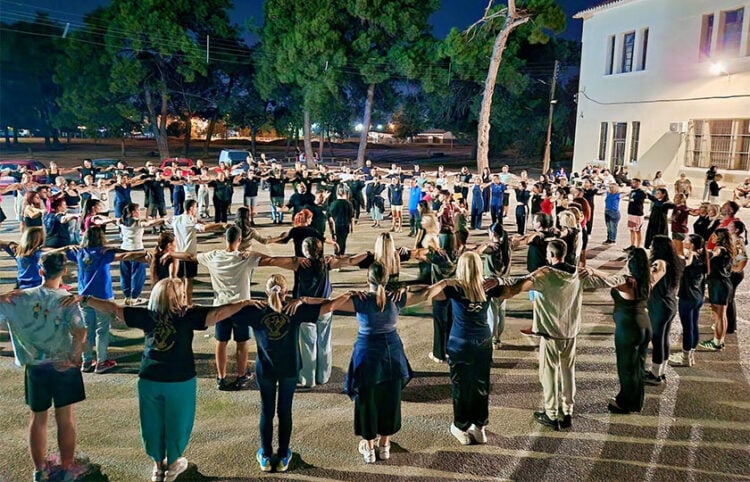 Η οικοδέσποινα Θεσσαλονίκη προετοιμάζεται και αυτή, χορευτικά, για το 20ό Φεστιβάλ Ποντιακών Χορών της ΠΟΕ. Δευτέρα 14 Σεπτεμβρίου 2026 (φωτ.: Facebook / Katerina Bili)