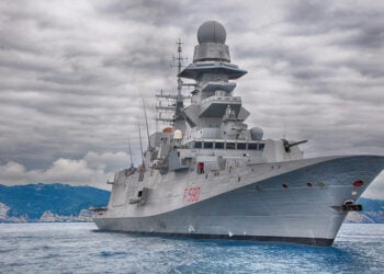 Η ιταλική φρεγάτα Carlo Bergamini (F-590), μία από τις δύο FREMM που πρόκειται να αποκτήσει το Πολεμικό Ναυτικό (φωτ.: Marina Militare)