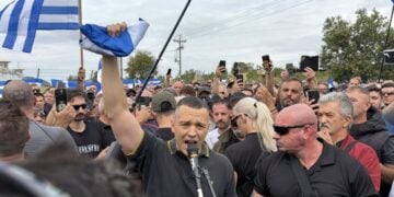 Αποφυλακίστηκε ο πρώην βουλευτής της Χρυσής Αυγής και καταδικασμένος για συμμετοχή σε εγκληματική οργάνωση, Ηλίας Κασιδιάρης, από τις φυλακές Δομοκού, μετά από έκτιση του συνόλου της ποινής του (φωτ.: lamiareport.gr/EUROKINISSI)