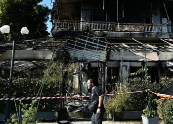 Η καμένη καφετέρια επί της οδού Κασταμονής, στη Νέα Ιωνία. Δευτέρα 28 Σεπτεμβρίου 2026 (φωτ.: EUROKINISSI / Μιχάλης Καραγιάννης)