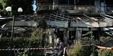 Η καμένη καφετέρια επί της οδού Κασταμονής, στη Νέα Ιωνία. Δευτέρα 28 Σεπτεμβρίου 2026 (φωτ.: EUROKINISSI / Μιχάλης Καραγιάννης)