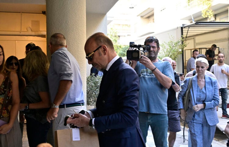 Στο ιατρείο στο Κολωνάκι έγινε νέα αυτοψία παρουσία εισαγγελέα, αστυνομικών της Ασφάλειας και «ελληνικού FBI», αλλά και κλιμακίου του ΙΣΑ. Πέμπτη 10 Σεπτεμβρίου 2026 (φωτ.: EUROKINISSI / Μιχάλης Παπανικολάου)