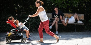 Στιγμιότυπo από τον Eθνικό Kήπο, στο κέντρο της Αθήνας (φωτ.: EUROKINISSI / Ελένη Ρόκου)