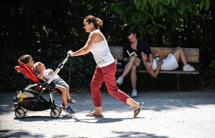 Στιγμιότυπo από τον Eθνικό Kήπο, στο κέντρο της Αθήνας (φωτ.: EUROKINISSI / Ελένη Ρόκου)