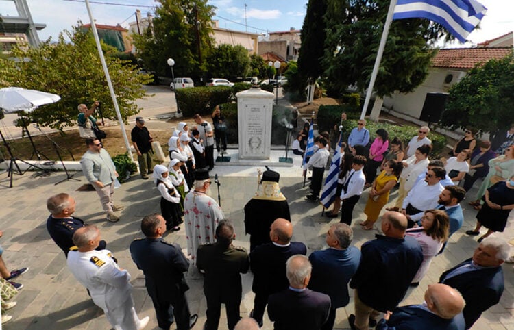 Στο Μνημείο Ηρώων της Νέας Κίου, Κυριακή 20 Σεπτεμβρίου 2026 (φωτ.: ΑΠΕ-ΜΠΕ / Ευάγγελος Μπουγιώτης)