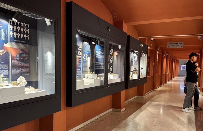 Άποψη της περιοδικής έκθεσης στο Αρχαιολογικό Μουσείο Σινώπης (φωτ.: Anadolu Ajansı)