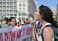 Στιγμιότυπο από πρόσφατη στάση εργασίας της ΑΔΕΔΥ και συγκέντρωση διαμαρτυρίας στο Σύνταγμα (φωτ.: Μιχάλης Παπανικολάου/EUROKINISSI)