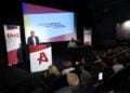 Ο πρόεδρος της ΕΛΑΣ Αλέξης Τσίπρας, μίλησε στη συνεδρίαση των συντονιστικών επιτροπών Αττικής, όπου αναφέρθηκε στις πολιτικές εξελίξεις και στις προτεραιότητες της παράταξης (φωτ.: Γιάννης Παναγόπουλος/ EUROKINISSI)