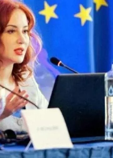 Η Ουζάι Μπουλούτ.